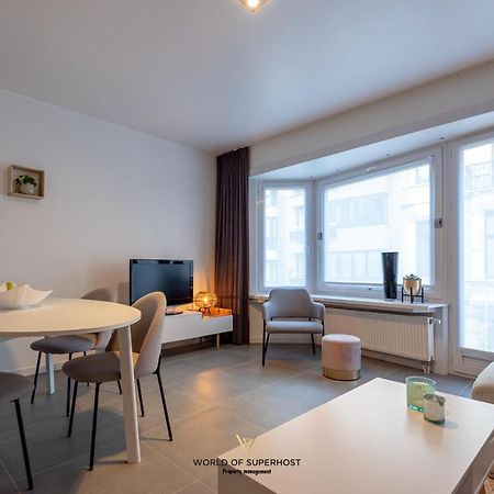 Spacious Apartment Closeby The Sea Up To 6 People! Oostende Dış mekan fotoğraf