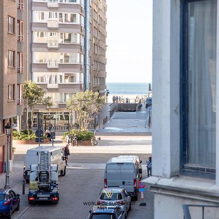 Spacious Apartment Closeby The Sea Up To 6 People! Oostende Dış mekan fotoğraf