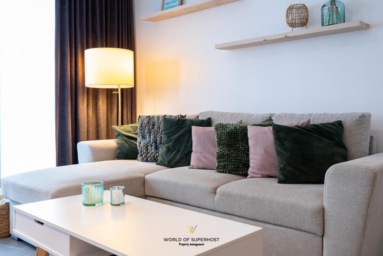 Spacious Apartment Closeby The Sea Up To 6 People! Oostende Dış mekan fotoğraf