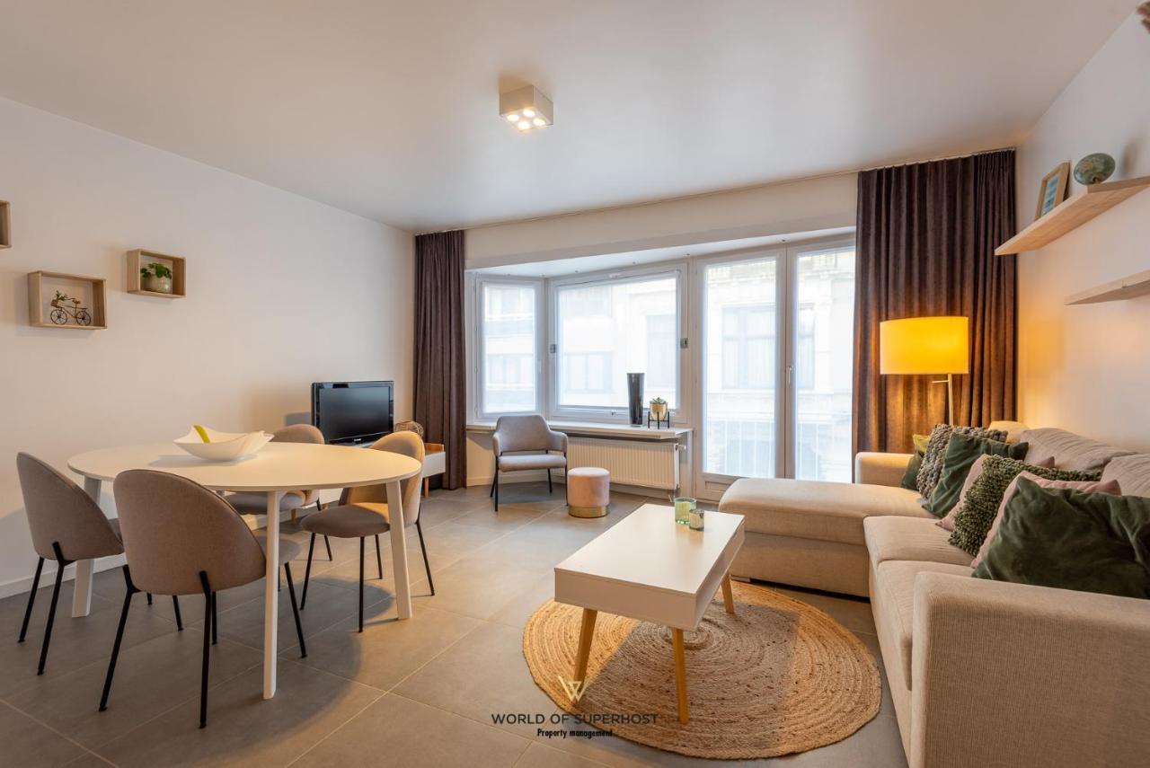 Spacious Apartment Closeby The Sea Up To 6 People! Oostende Dış mekan fotoğraf